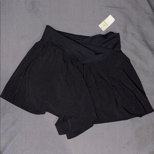 OFFLINE By Aerie Real Me Crossover Flowy Short